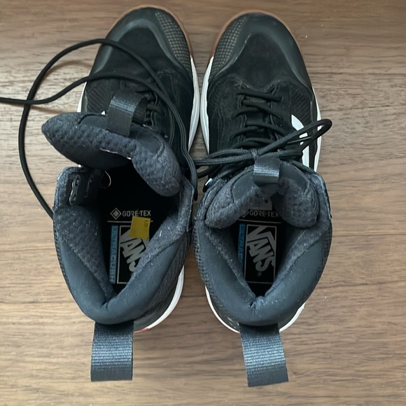 Vans UltraRange Exo High Top - Picture 10 of 11